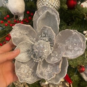 3 New SILVER flowers (no tags) from Evis Christmas/floral storesin LA